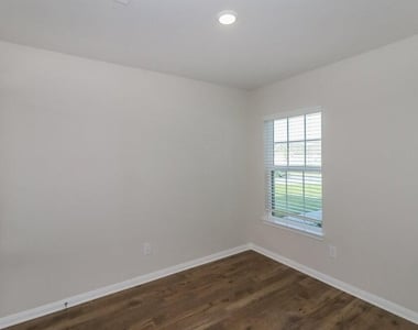 7542 Tipton Meadow Way - Photo Thumbnail 11