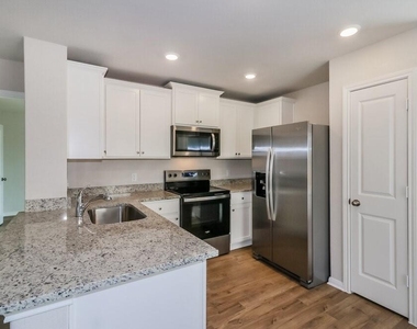 7542 Tipton Meadow Way - Photo Thumbnail 4