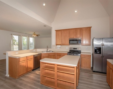 876 Schooner Cove Lane - Photo Thumbnail 12