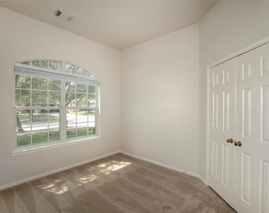 876 Schooner Cove Lane - Photo Thumbnail 14