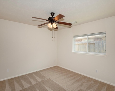 876 Schooner Cove Lane - Photo Thumbnail 27