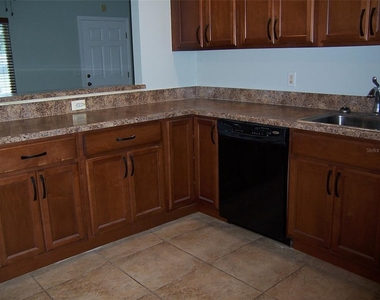 2624 Orange Tree Drive - Photo Thumbnail 9
