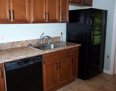 2624 Orange Tree Drive - Photo Thumbnail 8