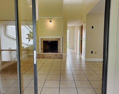 479 Prestwick Place - Photo Thumbnail 16