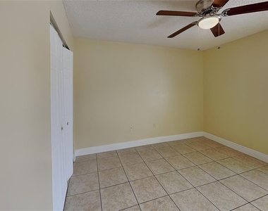 479 Prestwick Place - Photo Thumbnail 11