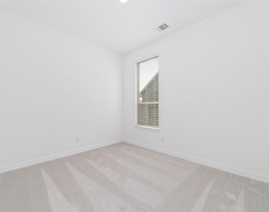 2925 Gleason Terrace Lane - Photo Thumbnail 23