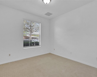 8300 Portofino Drive - Photo Thumbnail 5