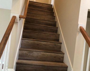 10330 Timberloch Drive - Photo Thumbnail 5
