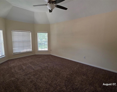 15335 Garett Green Circle - Photo Thumbnail 31
