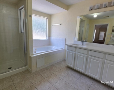15335 Garett Green Circle - Photo Thumbnail 22