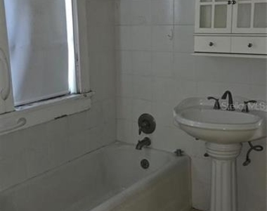315 Virgina St - Photo Thumbnail 15