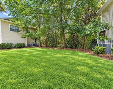 4445 Nw 49th Street - Photo Thumbnail 16