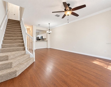 4445 Nw 49th Street - Photo Thumbnail 4