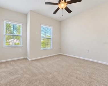 4445 Nw 49th Street - Photo Thumbnail 14