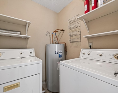 7410 La Granada Drive - Photo Thumbnail 20