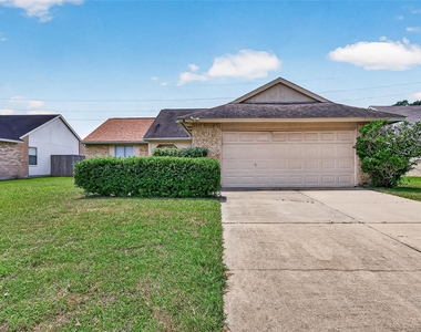 7410 La Granada Drive - Photo Thumbnail 1