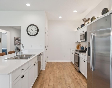 7608 Daniel Hearns Way - Photo Thumbnail 10
