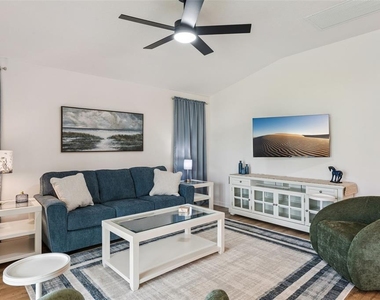 7608 Daniel Hearns Way - Photo Thumbnail 3