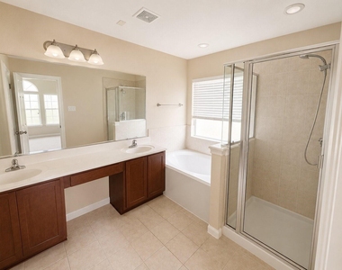 18639 Bristol Point Lane - Photo Thumbnail 24