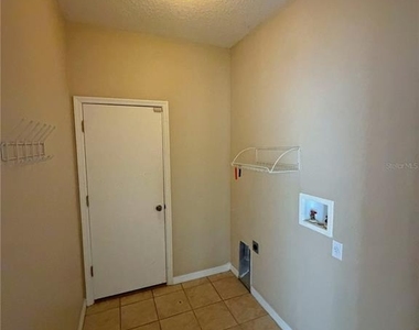 72 Bickford Drive - Photo Thumbnail 16