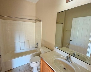 72 Bickford Drive - Photo Thumbnail 8