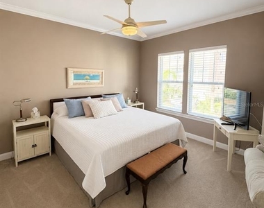 2691 Sunset Inle Drive - Photo Thumbnail 19