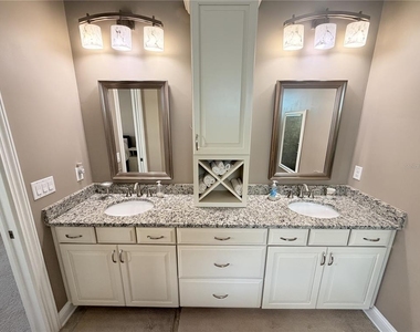2691 Sunset Inle Drive - Photo Thumbnail 21