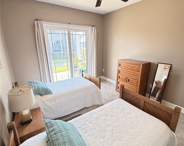 2691 Sunset Inle Drive - Photo Thumbnail 5