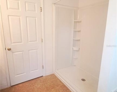 16 Lloshire Path - Photo Thumbnail 29