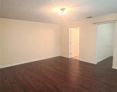16 Lloshire Path - Photo Thumbnail 25