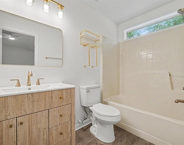 30 Piermount Lane - Photo Thumbnail 15