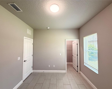 41 Providence Lane - Photo Thumbnail 13