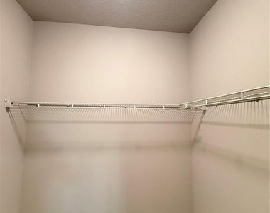 41 Providence Lane - Photo Thumbnail 8