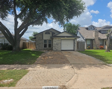 19738 Swan Valley Drive - Photo Thumbnail 1