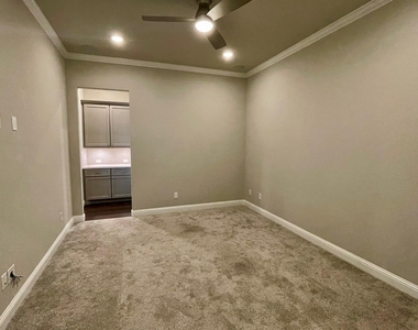 28162 Briarwood Pass - Photo Thumbnail 14