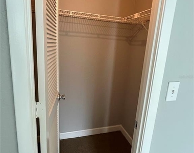 2700 Coconut Bay Lane - Photo Thumbnail 7