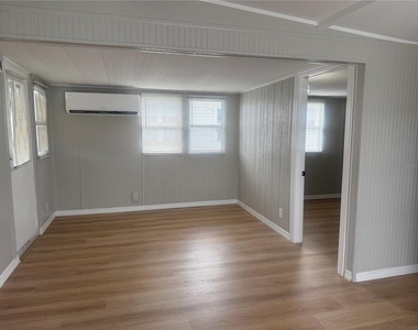 512 51st Avenue Drive W - Photo Thumbnail 19