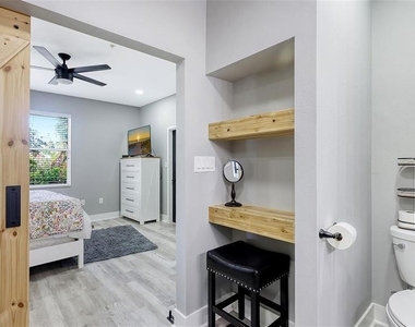 3827 Parkridge Circle - Photo Thumbnail 23