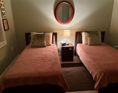 5246 Manorwood Drive - Photo Thumbnail 18