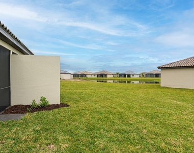 5343 White Sand Cove - Photo Thumbnail 15