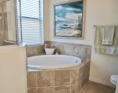 12568 Felice Drive - Photo Thumbnail 7