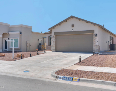 14318 Kayla Mia Drive - Photo Thumbnail 2