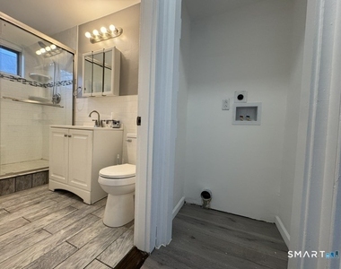 99 Westfield Avenue - Photo Thumbnail 13