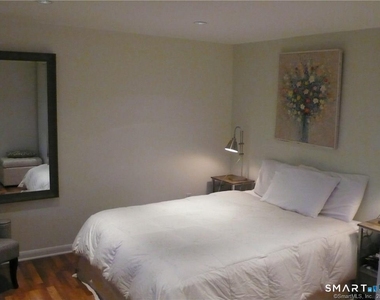 19 Hickory Drive - Photo Thumbnail 10