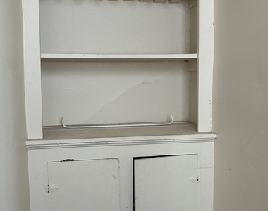 427-429 Shelton Avenue - Photo Thumbnail 5