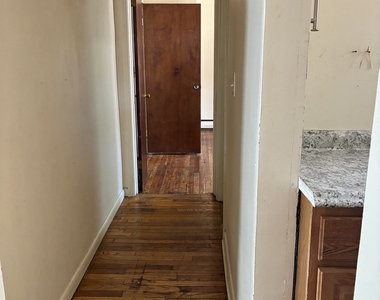427-429 Shelton Avenue - Photo Thumbnail 1