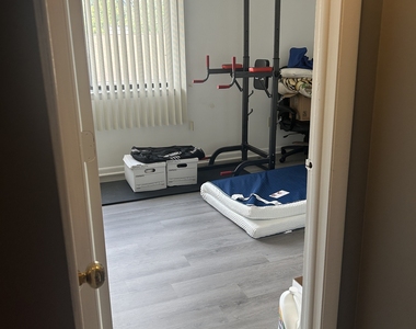 71 Dorchester Court - Photo Thumbnail 15