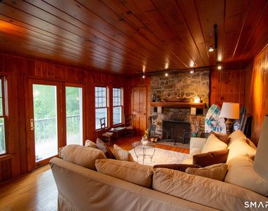 4 Chimney Point Road - Photo Thumbnail 9