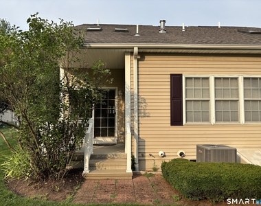 511 Elm Street - Photo Thumbnail 23