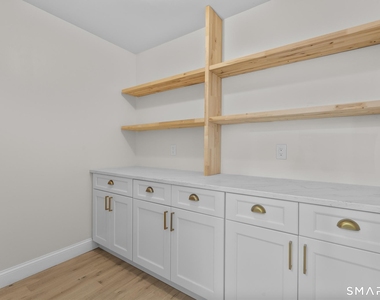 120 Ivy Hill Road - Photo Thumbnail 6